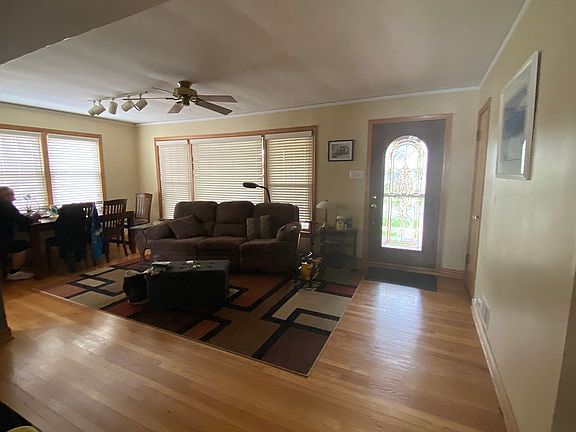 5th image of 9208 S 53rd Ct