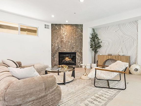 4th image of 4959 Eichler Way