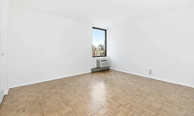 Rented by Compass | media 2