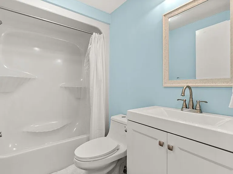 911 Ocean Blvd #7 — Photo 38