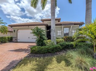 195 Maraviya Blvd, Nokomis, FL 34275