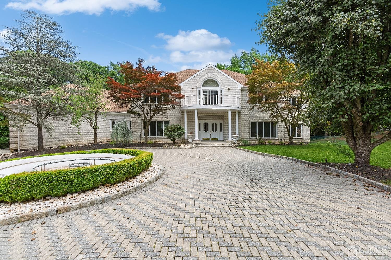 6 Richards Way, Holmdel, NJ 07733 MLS 2314140R Zillow