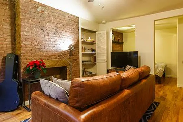 Rented by Jack B Shapiro | media 14