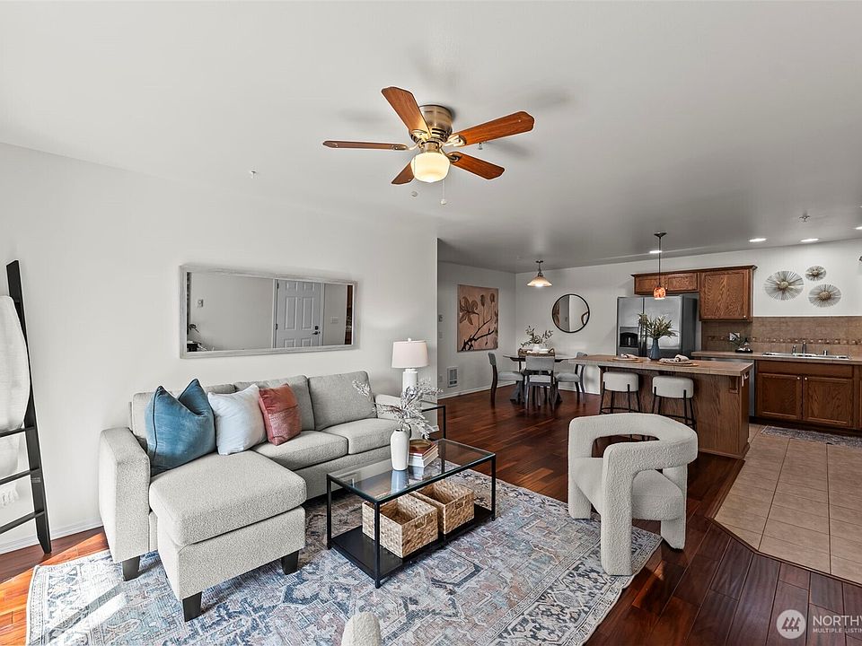 1st image of 1411 Evergreen Park Drive SW #201