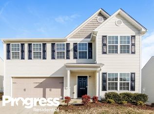 6813 Lakinsville Ln, Raleigh, NC 27610