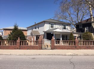 9905 157th Ave, Howard Beach, NY 11414