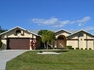 2301 SW 40th Ter, Cape Coral, FL 33914