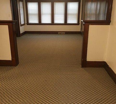 2nd image of 702 Lasalle Ave