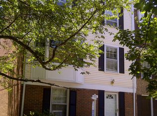 1711 Logmill Ln, Gaithersburg, MD 20879