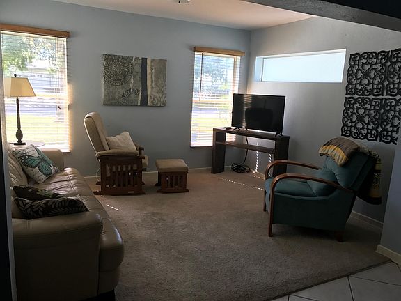 3rd image of 2513 Renatta Dr