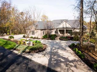 4901 E Timber Ridge Trl, Columbia City, IN 46725