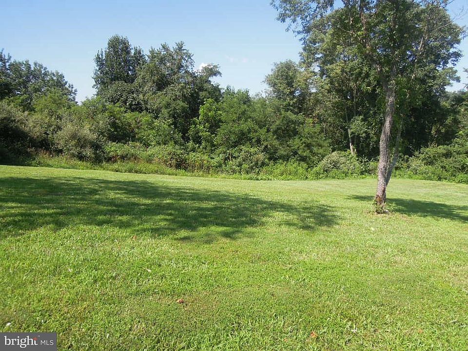 2nd image of 3019 Bennies Hill Rd