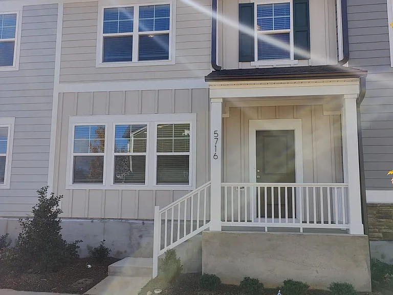 5716 Preveza Pl — Photo 1