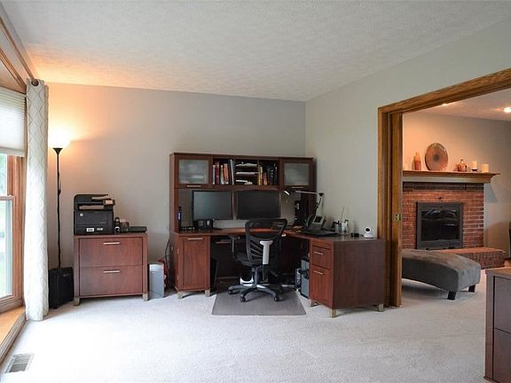 5th image of 5435 Port Chester Dr