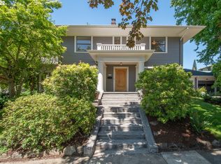 5611 SE Madison St, Portland, OR 97215