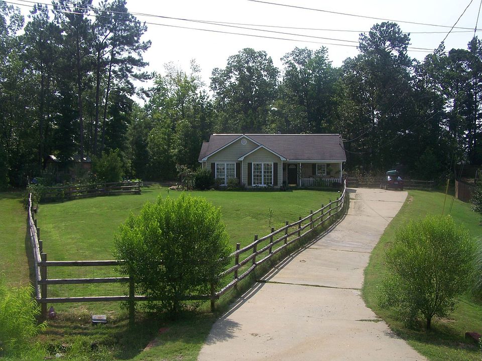 front yard/ side garden