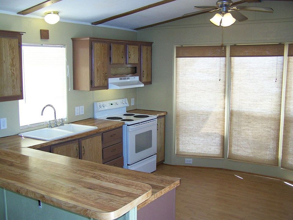 2nd image of 10835 W Orange Grove Rd Unit A