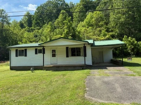 1255 Newcomb Creek Rd, Wayne, WV 25570