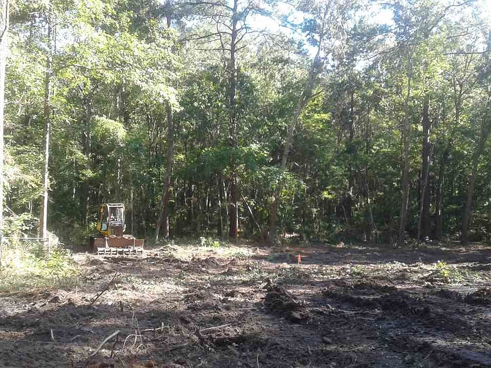 2nd image of 3412 Briar Br