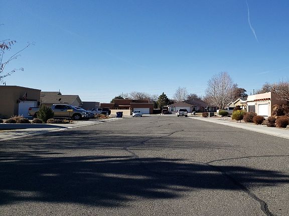 4th image of 106 Park Cir
