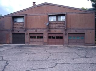 106 Scotland Rd APT F, Pueblo, CO 81001