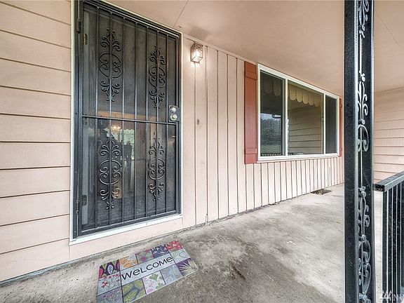 3rd image of 7311 48th Ave E