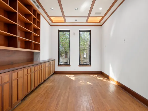 313 West 102nd Street image 9 of 36