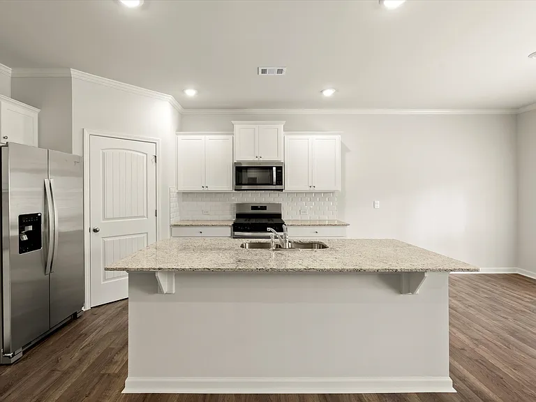 365 Belmont Dr — Photo 7