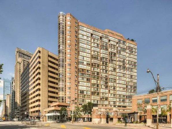 1055 Bay St #1409, Toronto, ON M5S 3A3