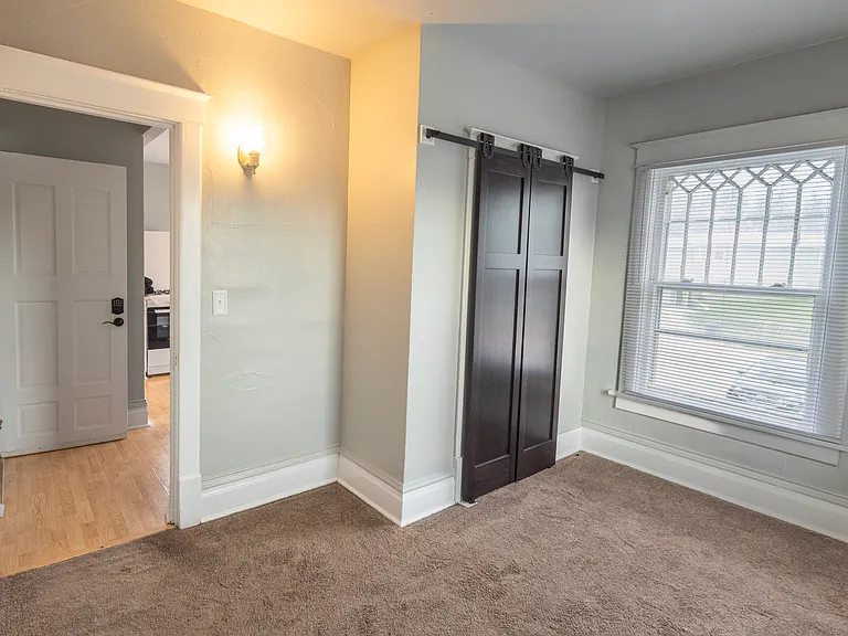 1113 Kingsbury St #3 — Photo 5