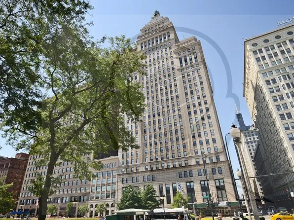 (undisclosed Address), Chicago, IL 60604