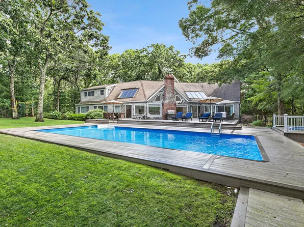 23 Long Hill Rd, East Hampton, NY 11937
