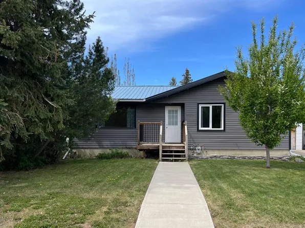 2128 E 24th St, Coaldale, AB T1M 1J3