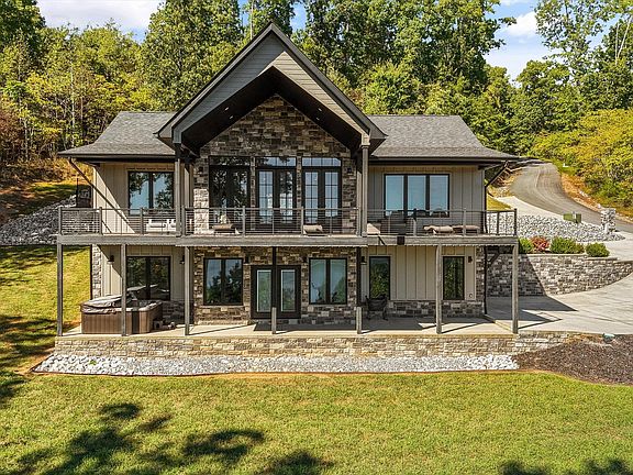 2nd image of 256 Feldspar Rd