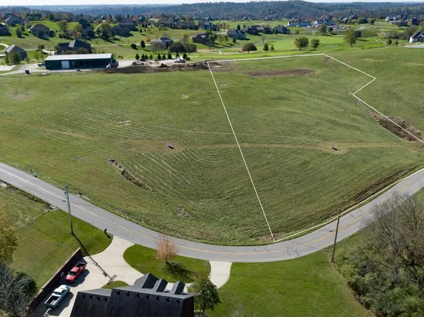 3 Avawam Dr, Richmond, KY 40475