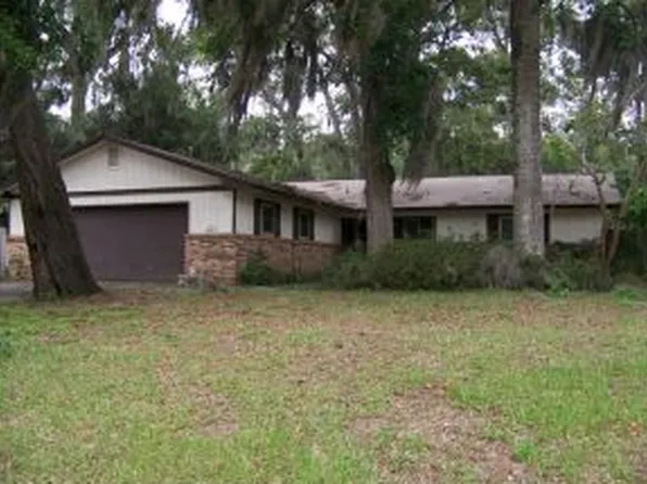 1751 SE 39th St, Ocala, FL 34480