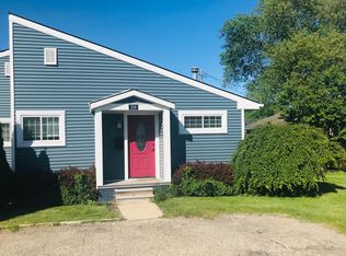 306 Center St, Brighton, MI 48116