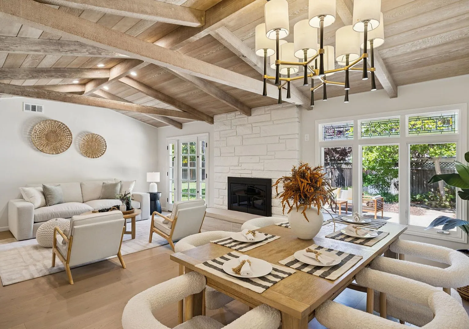 Updated 5BD Saratoga Home | Nearly 10,000 SF Lot | Quiet Cul-de-Sac — Photo 4