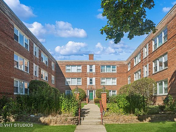 2nd image of 2200 W Farwell Ave #2