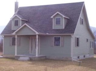 119 E Summit St, Avis, PA 17721