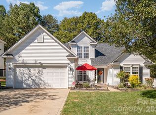 6859 Lakecrest Ct, Denver, NC 28037