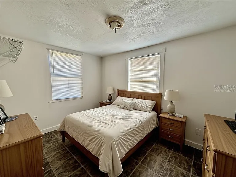 3908 S Nashville Ave — Photo 6