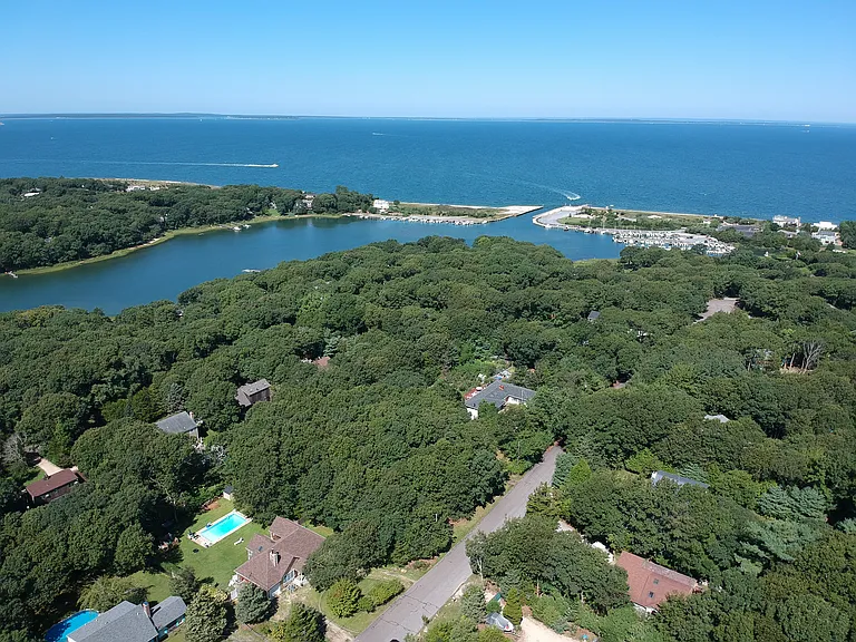 44 Lion Head Rock Rd — Photo 29