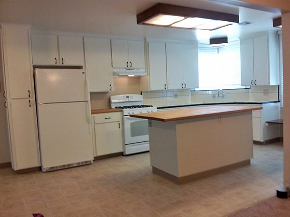 4th image of 1209 W Longview Ave