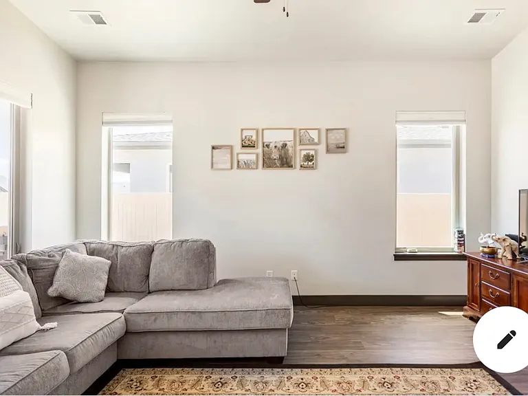 2469 Apex Ave #B — Photo 9