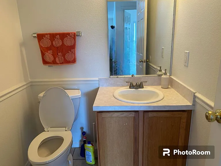 1654 Islebrook Dr — Photo 15