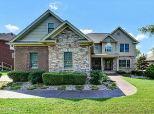 303 Locust Creek Blvd, Louisville, KY 40245