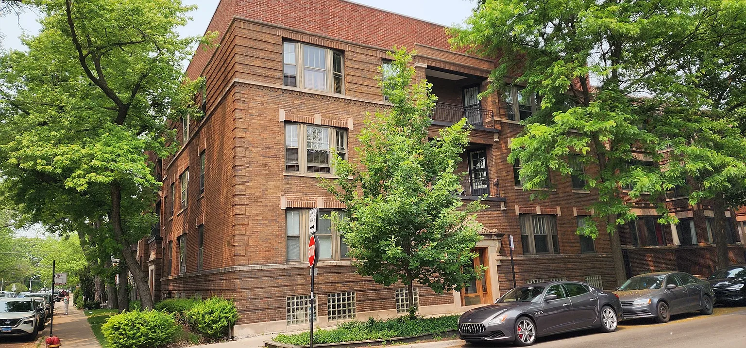 5344 S Woodlawn Ave #1 photo 1