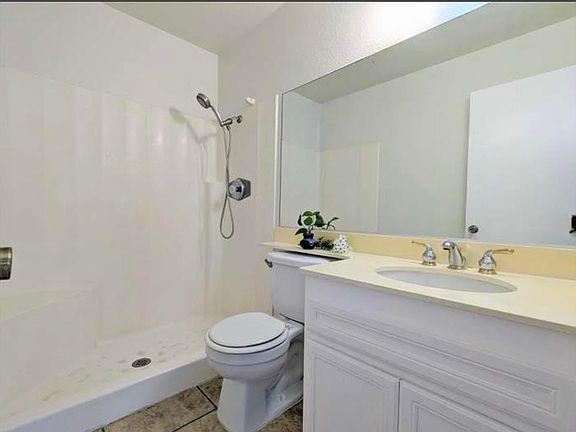 5th image of 2332 Spring Oak Way