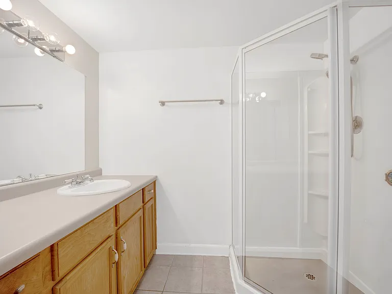 1100 E Randville Dr #211 — Photo 11